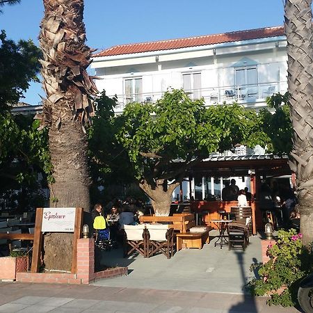Mirtia Hotel Pefki  Zewnętrze zdjęcie