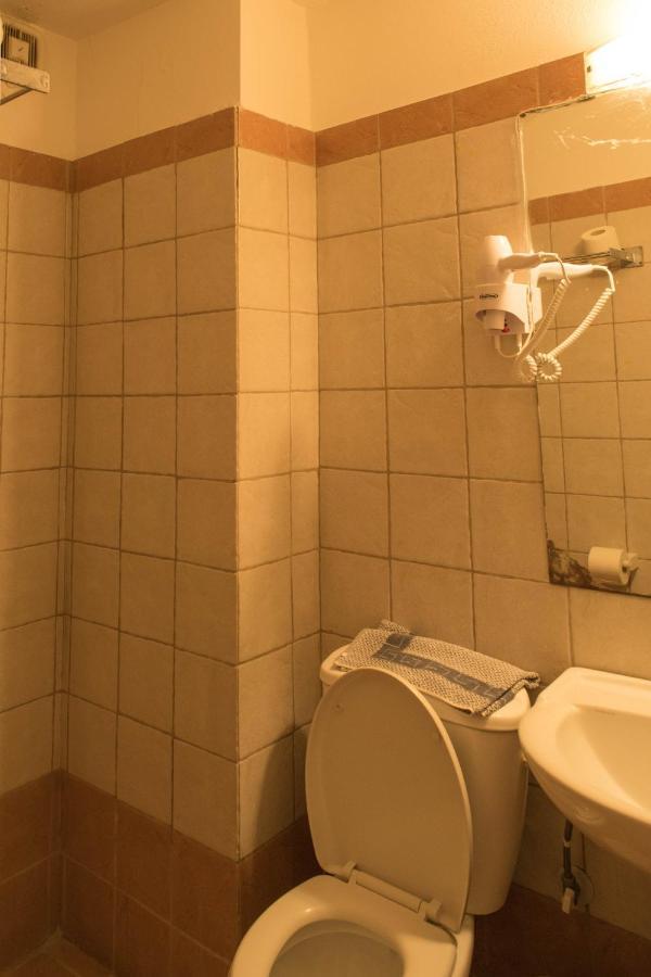 Mirtia Hotel Pefki  Zewnętrze zdjęcie