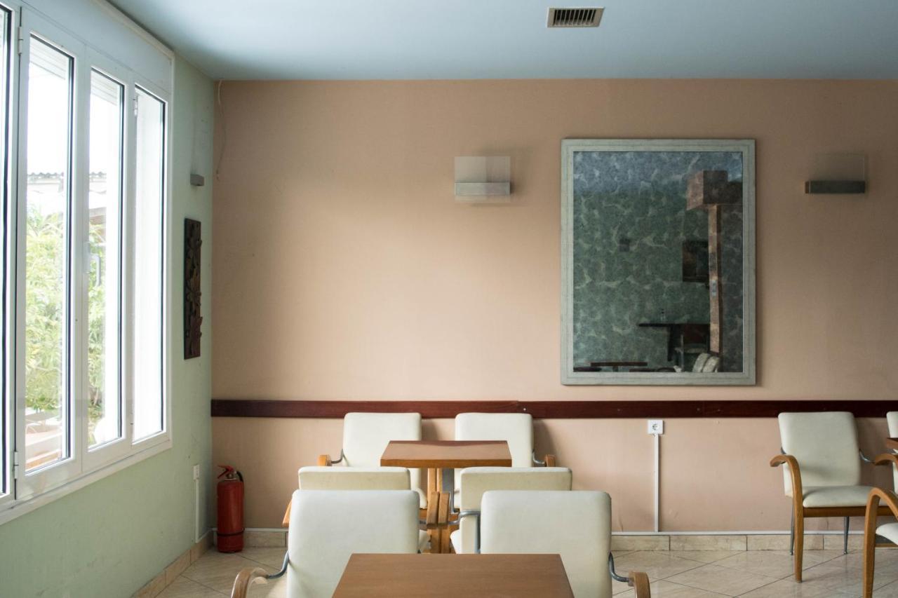 Mirtia Hotel Pefki  Zewnętrze zdjęcie